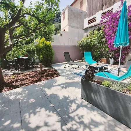 En Avec Jardin Apartamento *